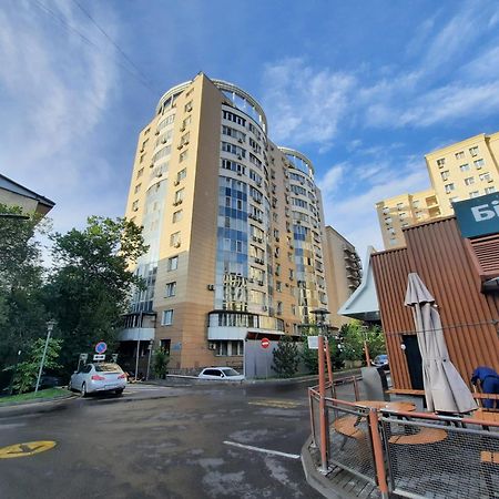 Жк Жастар Атамекен Центр Города, Отличная Локация Almatî Exterior foto